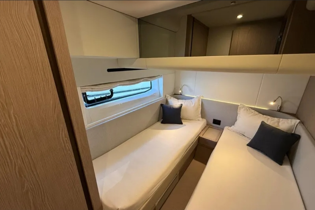 Azimut 55 Fly — 7