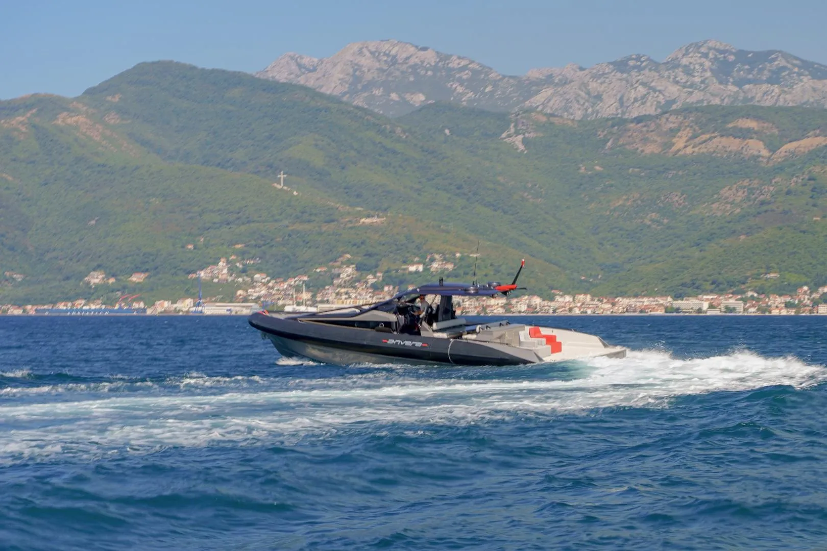 Anvera 48 — 3